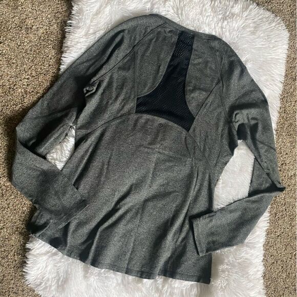 SHAPE Activewear Athletic Gray Long Sleeve Top Size Large - Picture 2 of 8